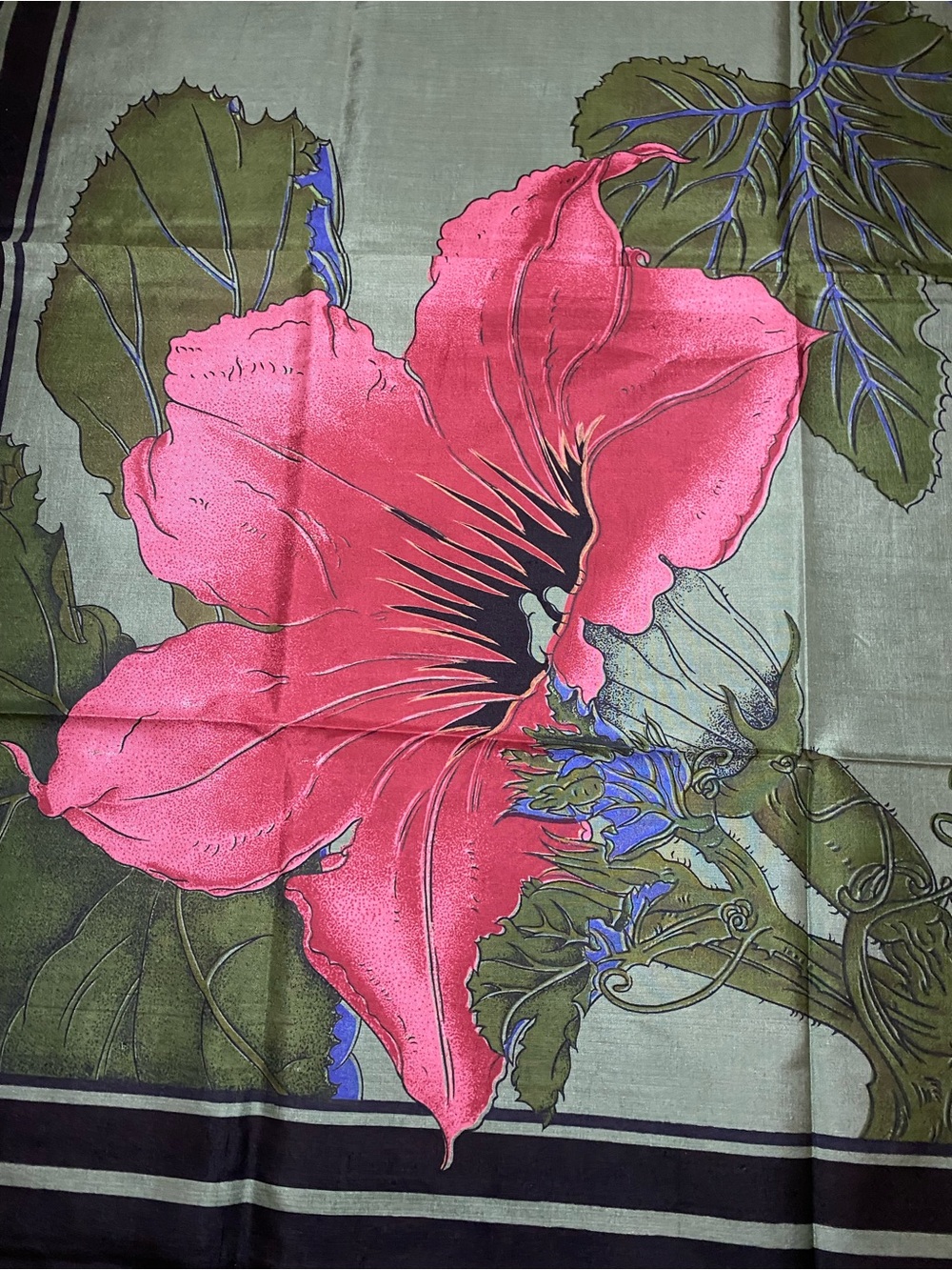 Hand Woven 100% Thai Silk Scarf from the Suzanne Collection floral pattern - Picture 5 of 16
